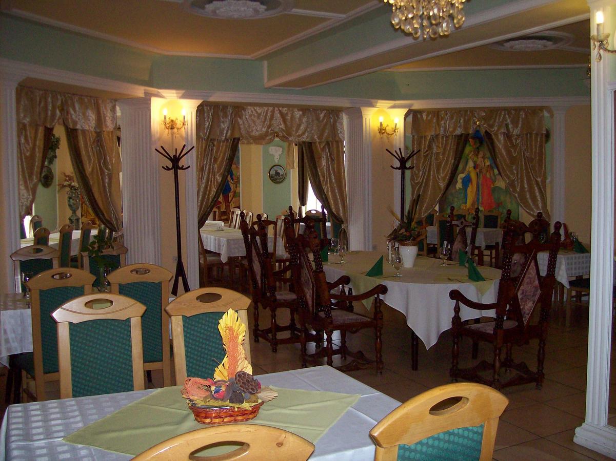 Holdfeny Hotel Forro Bagian luar foto