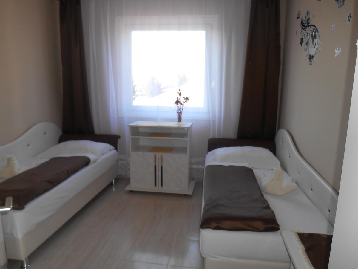 Holdfeny Hotel Forro Bagian luar foto
